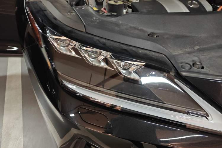 Used Lexus RX 2020 Revised Version 450h Four-Wheel Drive Elegant Edition Right Front Headlight