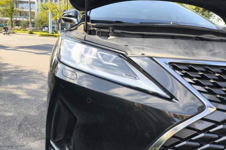 Used Lexus RX 2020 300 4x4 Elegant Edition China VI Right Front Headlight