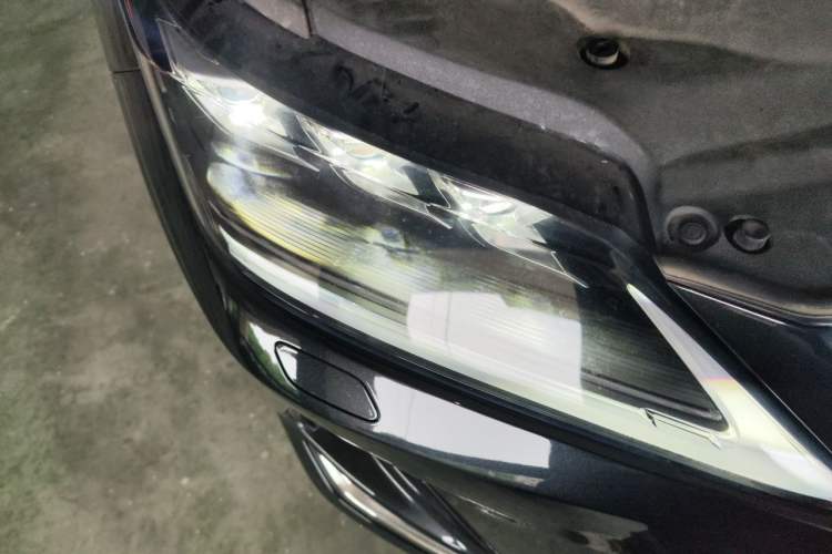 Used Lexus RX 2020 300 4x4 Elegant Edition China VI Right Front Headlight