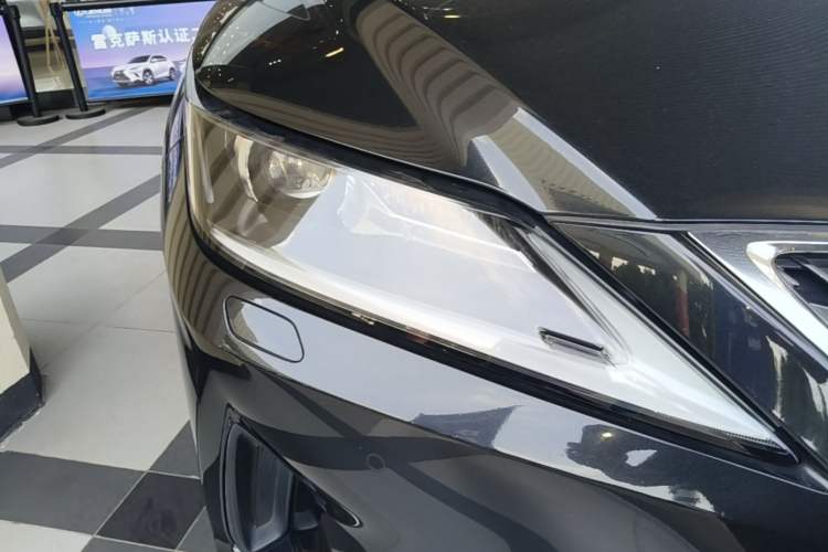 Used Lexus RX 2020 Revised Version 300 Two-Wheel Drive Comfort Edition Right Front Headlight