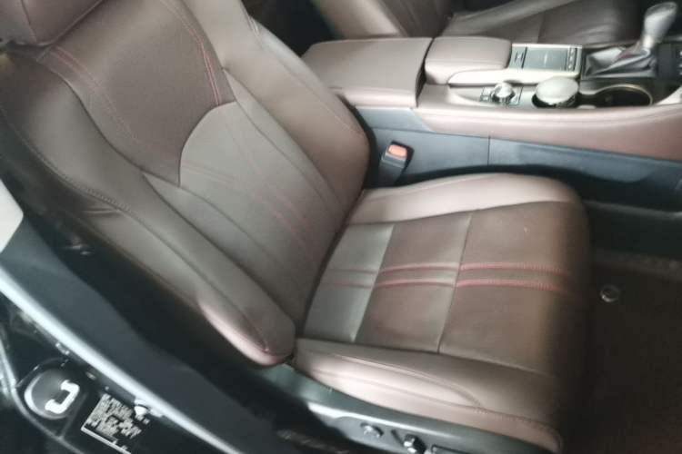 Used Lexus RX 2020 Revised Version 450hL Four-Wheel Drive Luxury Edition 6 Seats Right Front Seat
