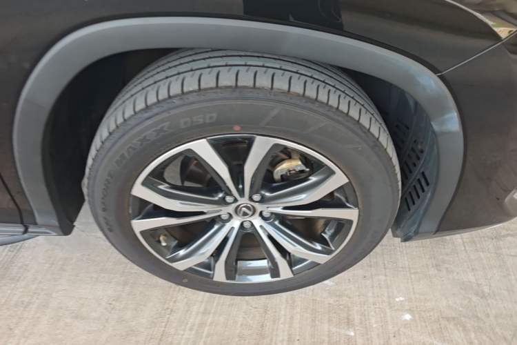 Used Lexus RX 2020 450h Four-Wheel Drive Elegant Edition China V Standard Right Front Wheel Hub