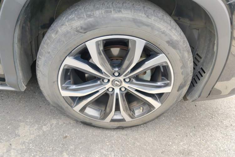 Used Lexus RX 2020 300 4x4 Elegant Edition China VI Right Front Wheel Hub