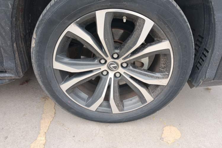 Used Lexus RX 2020 300 4x4 Elegant Edition China VI Right Front Wheel Hub