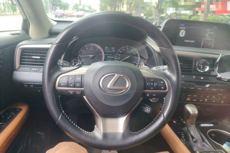 Used Lexus RX 2020 300 4x4 Elegant Edition China VI Steering Wheel
