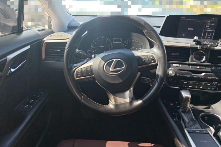Used Lexus RX 2020 300 Two-Wheel Drive Elite Edition China VI Standard Steering Wheel