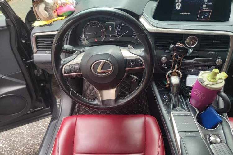 Used Lexus RX 2020 300 Two-Wheel Drive Elite Edition China VI Standard Steering Wheel