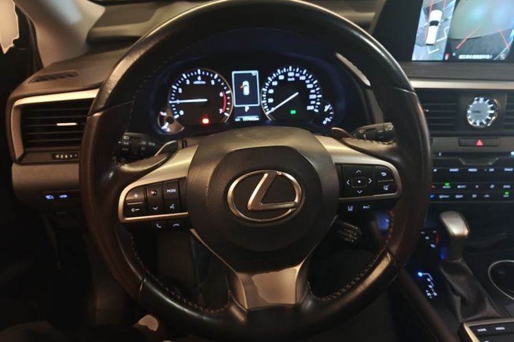 Used Lexus RX 2020 300 4x4 Elegant Edition China VI Steering Wheel