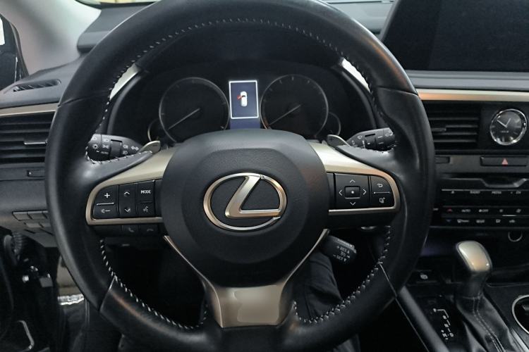 Used Lexus RX 2020 300 Two-Wheel Drive Elite Edition China VI Standard Steering Wheel
