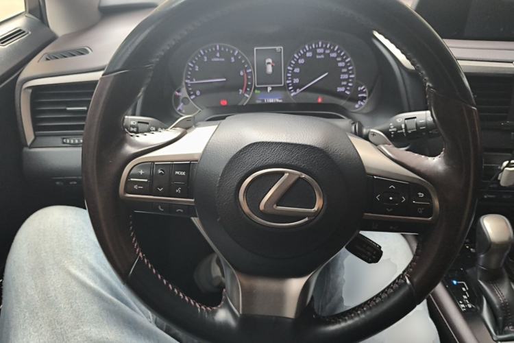 Used Lexus RX 2020 300 4x4 Elegant Edition China VI Steering Wheel