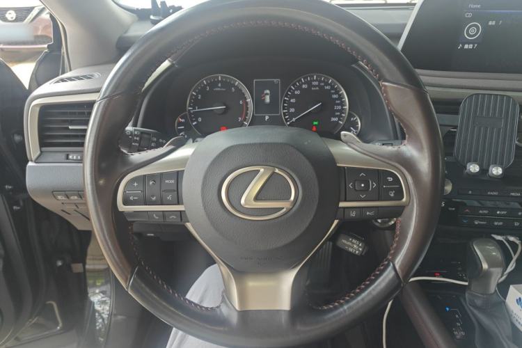 Used Lexus RX 2020 300 4x4 Elegant Edition China VI Steering Wheel