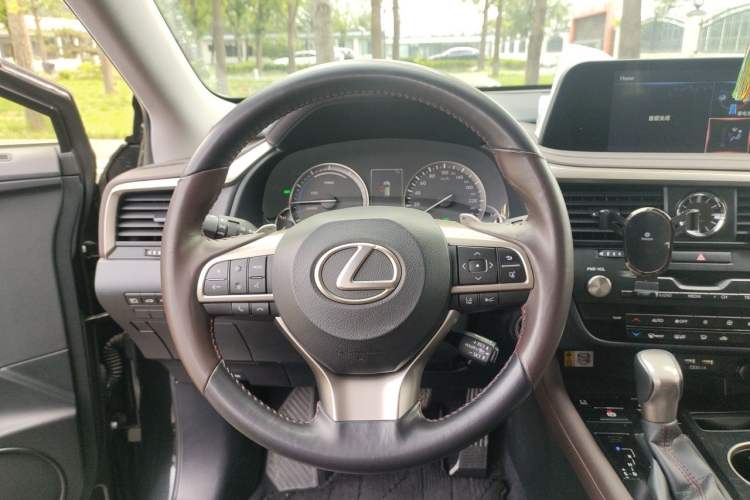 Used Lexus RX 2020 Revised Version 450hL Four-Wheel Drive Elegant Edition 7 Seats Steering Wheel