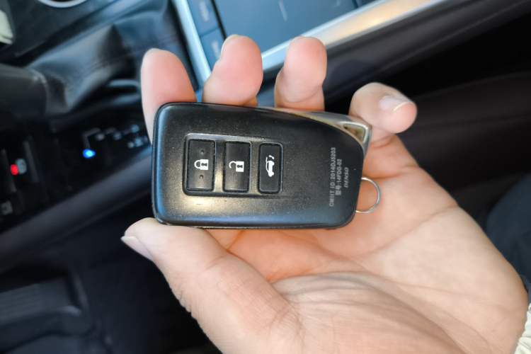 Used Lexus RX 2020 300 4x4 Elegant Edition China VI Vehicle Key