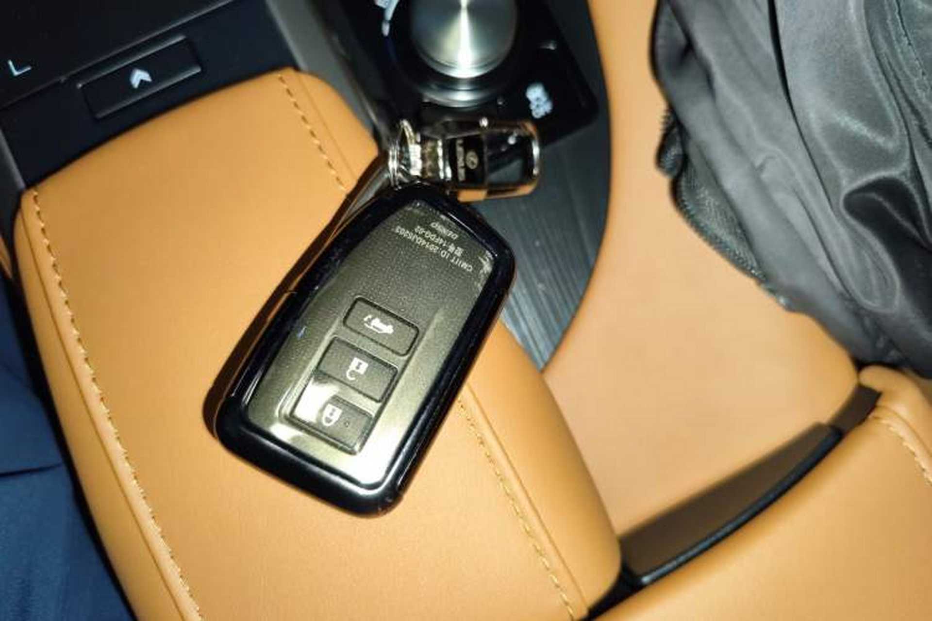 Used Lexus RX 2020 300 Two-Wheel Drive Comfort Edition China VI Standard Vehicle Key