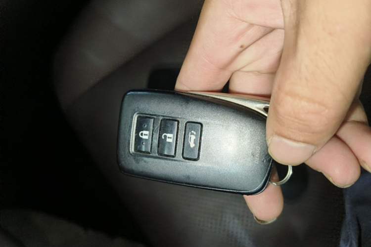 Used Lexus RX 2020 300 4x4 Elegant Edition China V Standard Vehicle Key