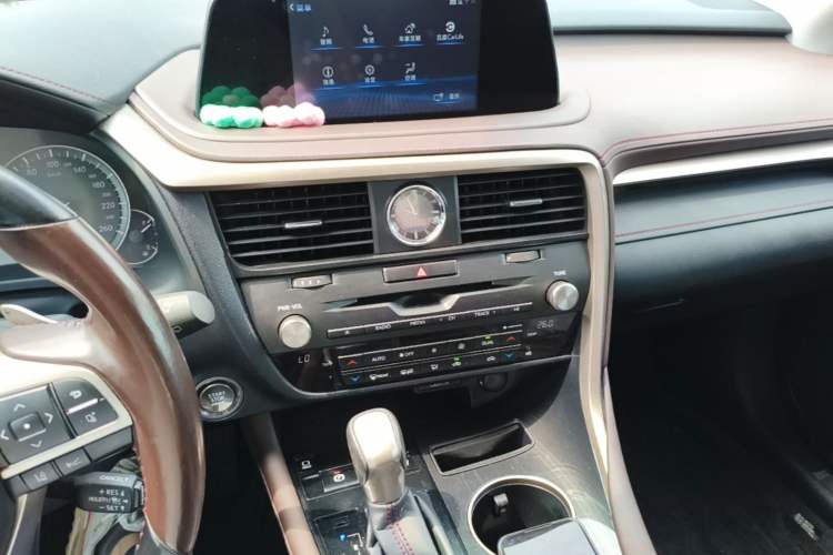 Used Lexus RX 2020 Facelifted 300 4x4 Elegant Edition Audio And AC Panel