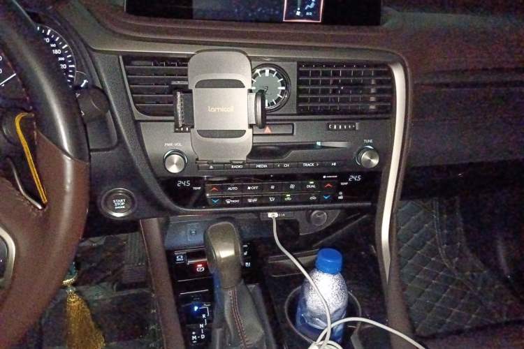 Used Lexus RX 2020 300 Two-Wheel Drive Comfort Edition China VI Standard Audio And AC Panel