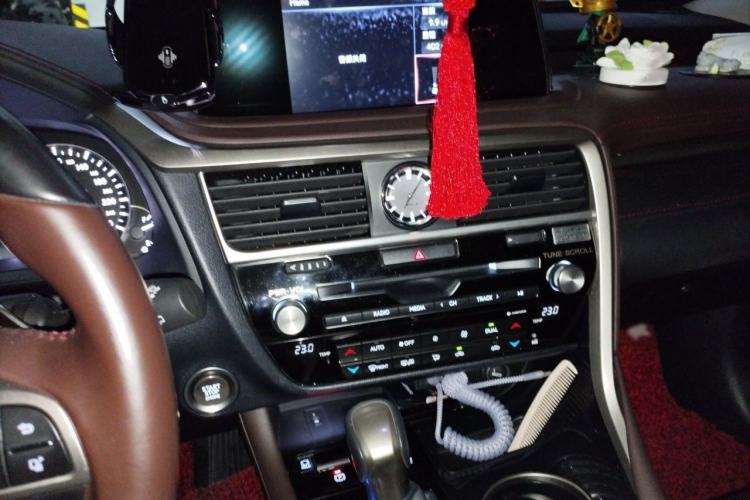 Used Lexus RX 2020 Facelifted 300 4x4 Elegant Edition Audio And AC Panel