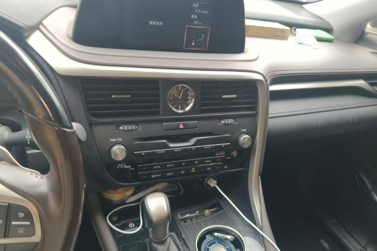 Used Lexus RX 2020 Revised Version 300 Two-Wheel Drive Comfort Edition Audio And AC Panel