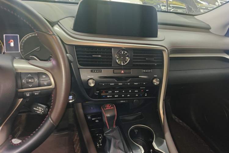 Used Lexus RX 2020 Facelifted 300 4x4 Elegant Edition Audio And AC Panel