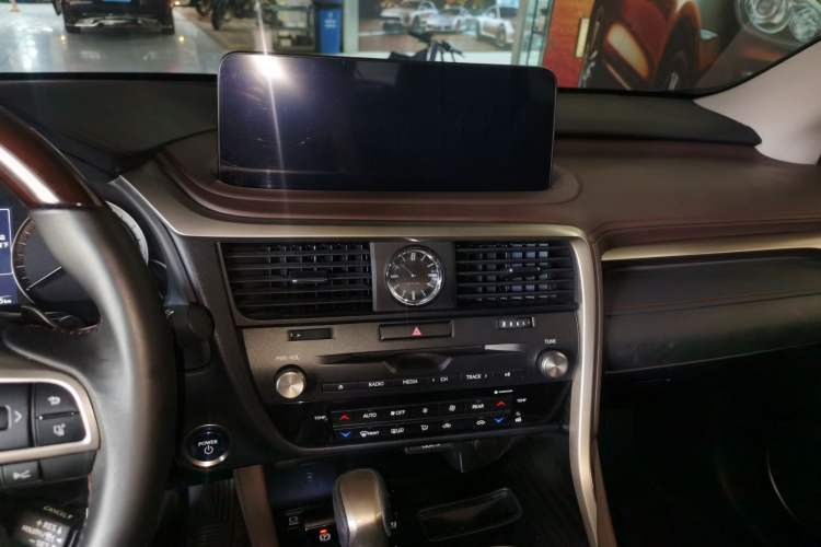 Used Lexus RX 2020 450hL Four-Wheel Drive Luxury Edition 6-Seater China VI Standard Audio And AC Panel