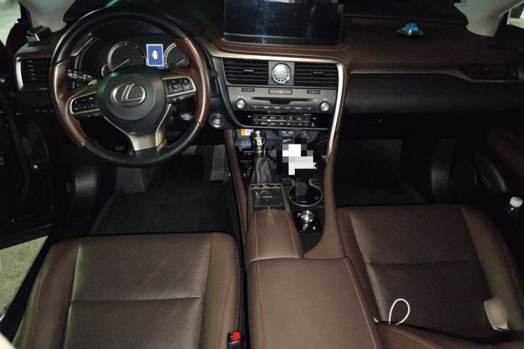 Used Lexus RX 2020 Facelifted 300 4x4 Elegant Edition Center Console