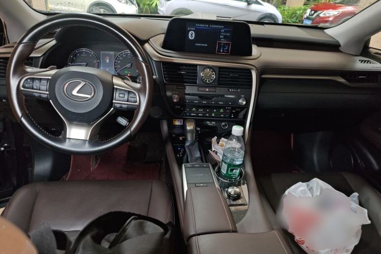 Used Lexus RX 2020 Revised Version 300 Two-Wheel Drive Comfort Edition Center Console