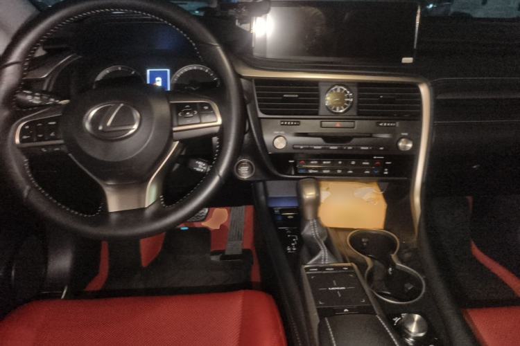 Used Lexus RX 2020 Revised Version 300 Two-Wheel Drive Elite Edition Center Console