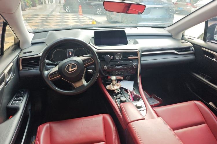 Used Lexus RX 2020 300 Two-Wheel Drive Elite Edition China VI Standard Center Console