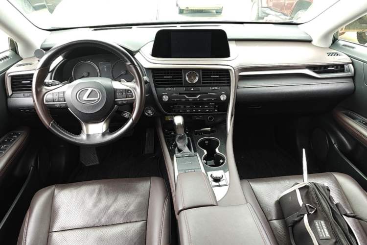 Used Lexus RX 2020 Revised Version 300 Two-Wheel Drive Comfort Edition Center Console