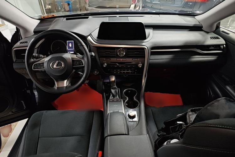 Used Lexus RX 2020 Revised Version 300 Two-Wheel Drive Elite Edition Center Console
