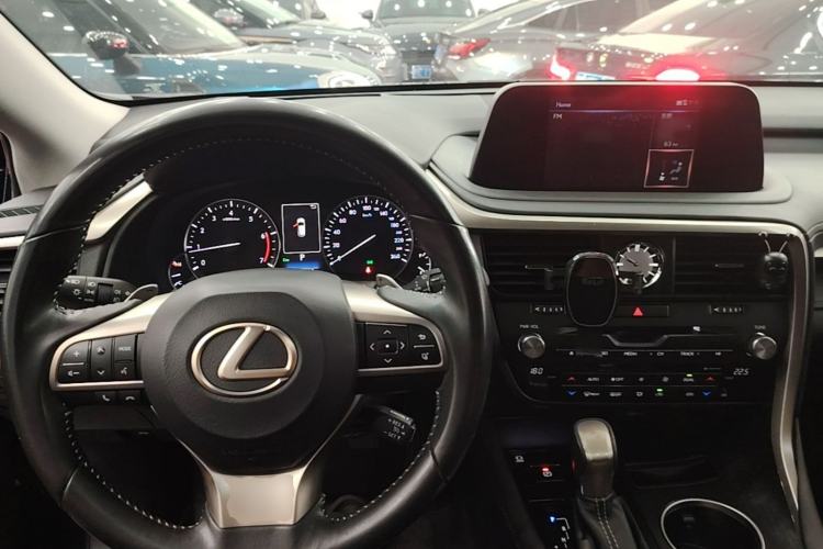 Used Lexus RX 2020 Revised Version 300 Two-Wheel Drive Elite Edition Center Console