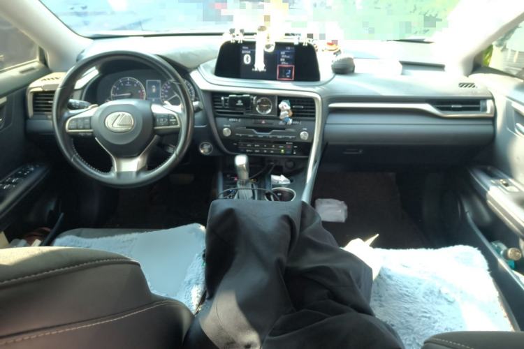 Used Lexus RX 2020 300 Two-Wheel Drive Comfort Edition China VI Standard Center Console