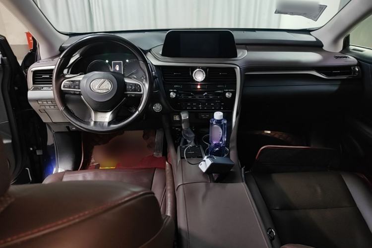 Used Lexus RX 2020 Facelifted 300 4x4 Elegant Edition Center Console