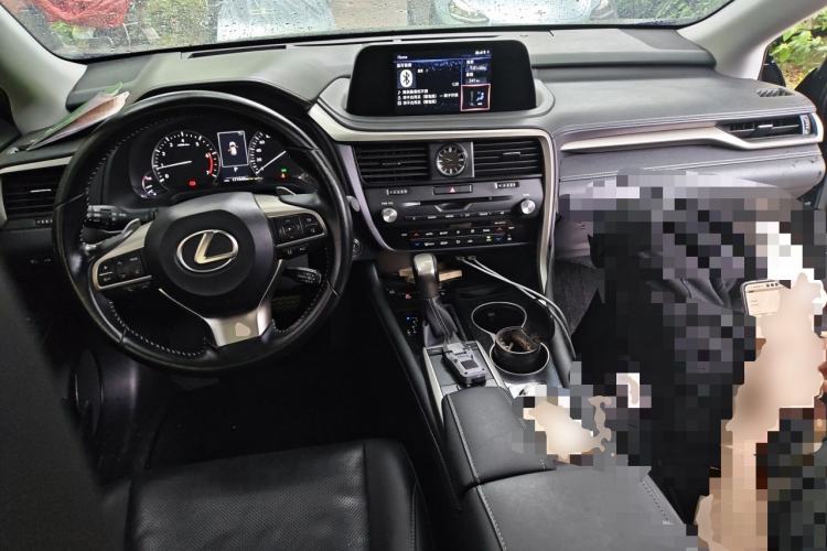 Used Lexus RX 2020 Facelifted 300 4x4 Elegant Edition Center Console