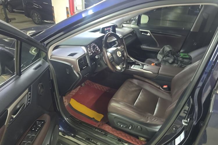 Used Lexus RX 2020 Facelifted 300 4x4 Elegant Edition Driver Seat