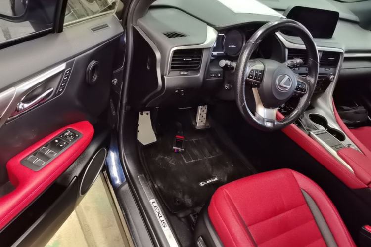 Used Lexus RX 2020 300 4x4 F SPORT China VI Driver Seat