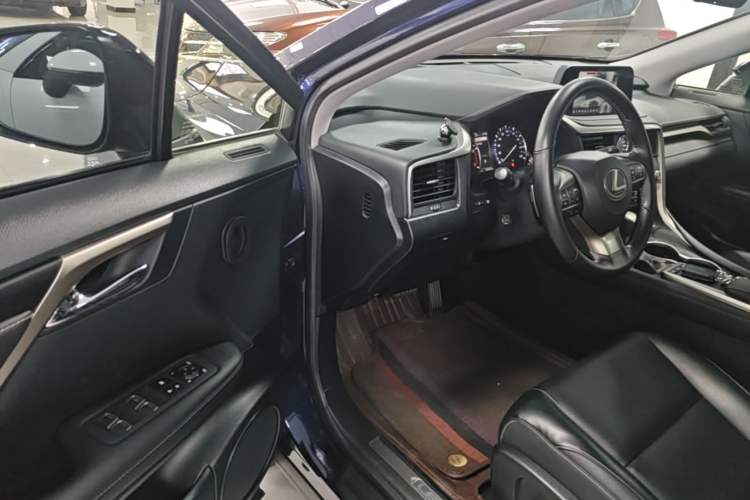 Used Lexus RX 2020 Revised Version 300 Two-Wheel Drive Elite Edition Driver Seat