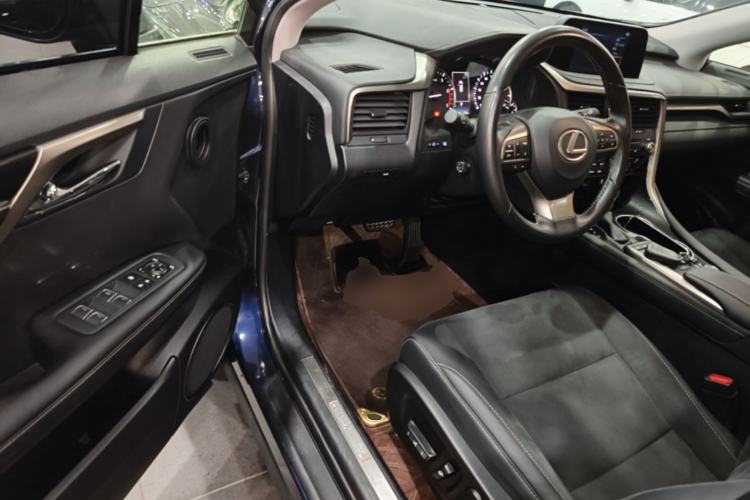 Used Lexus RX 2020 Revised Version 300 Two-Wheel Drive Elite Edition Driver Seat