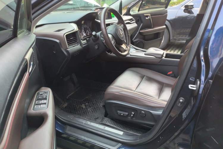 Used Lexus RX 2020 Revised Version 300 Two-Wheel Drive Comfort Edition Driver Seat