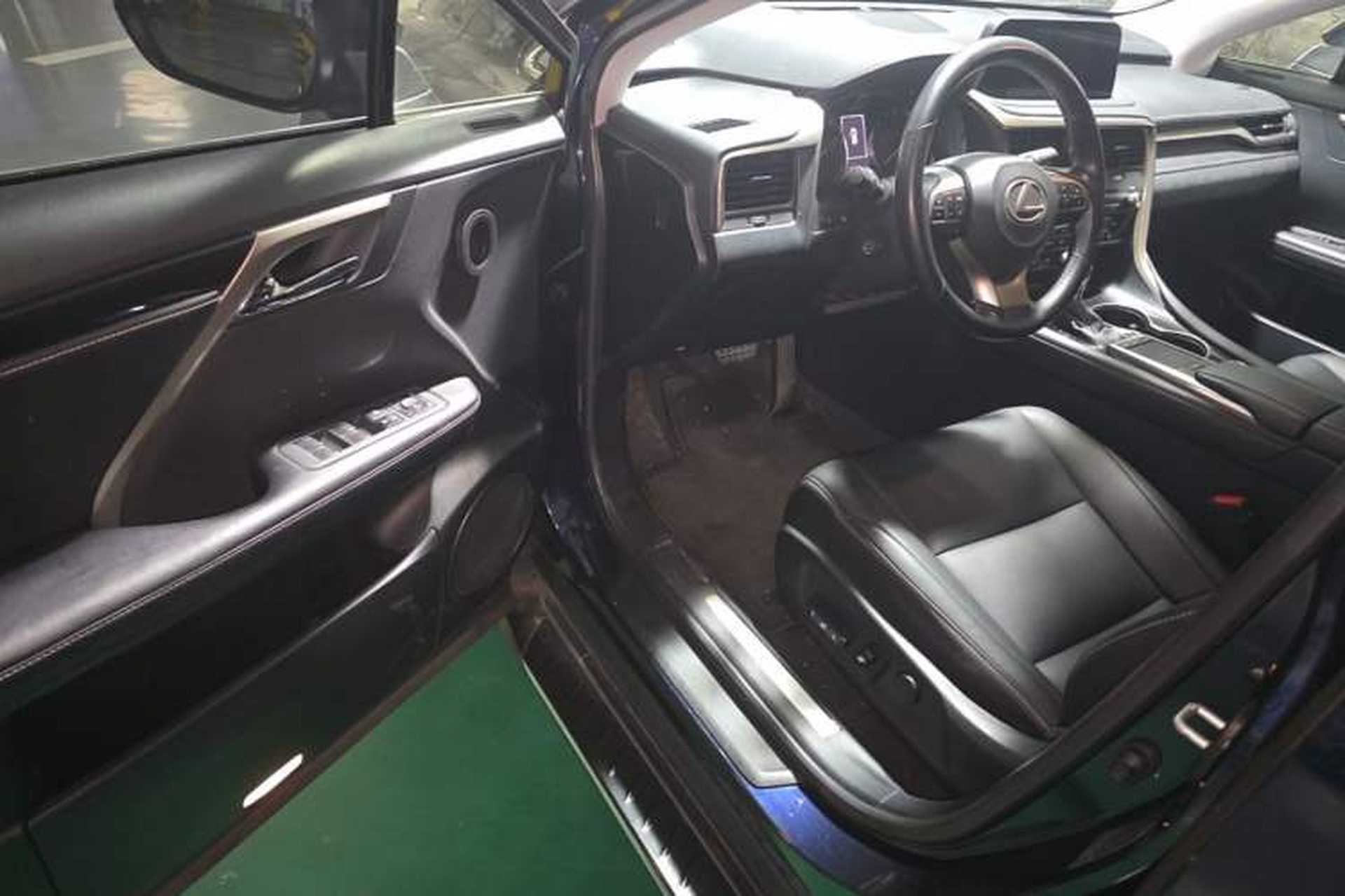 Used Lexus RX 2020 300 Two-Wheel Drive Elite Edition China VI Standard Driver Seat