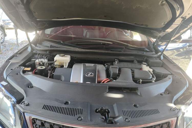 Used Lexus RX 2020 450hL Four-Wheel Drive Elegant 7-Seater China VI Standard Engine Bay