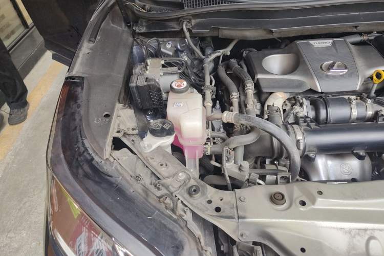 Used Lexus RX 2020 Revised Version 300 Two-Wheel Drive Comfort Edition Engine Bay Right