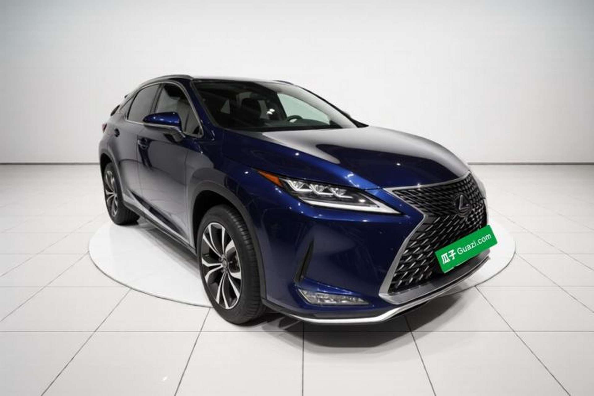 Used Lexus RX 2020 Facelifted 300 4x4 Elegant Edition Exterior 2