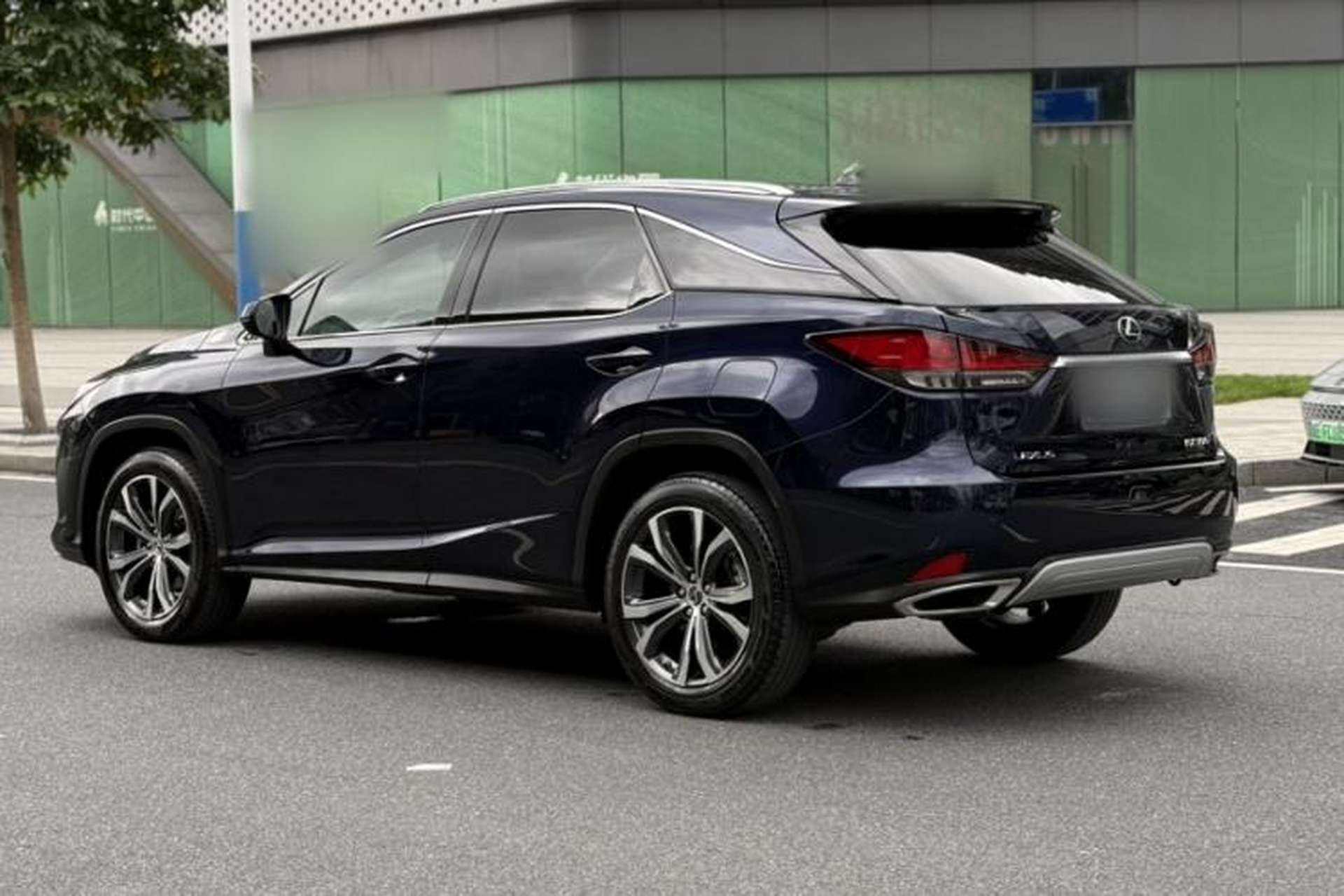 Used Lexus RX 2020 Facelifted 300 4x4 Elegant Edition Exterior 2
