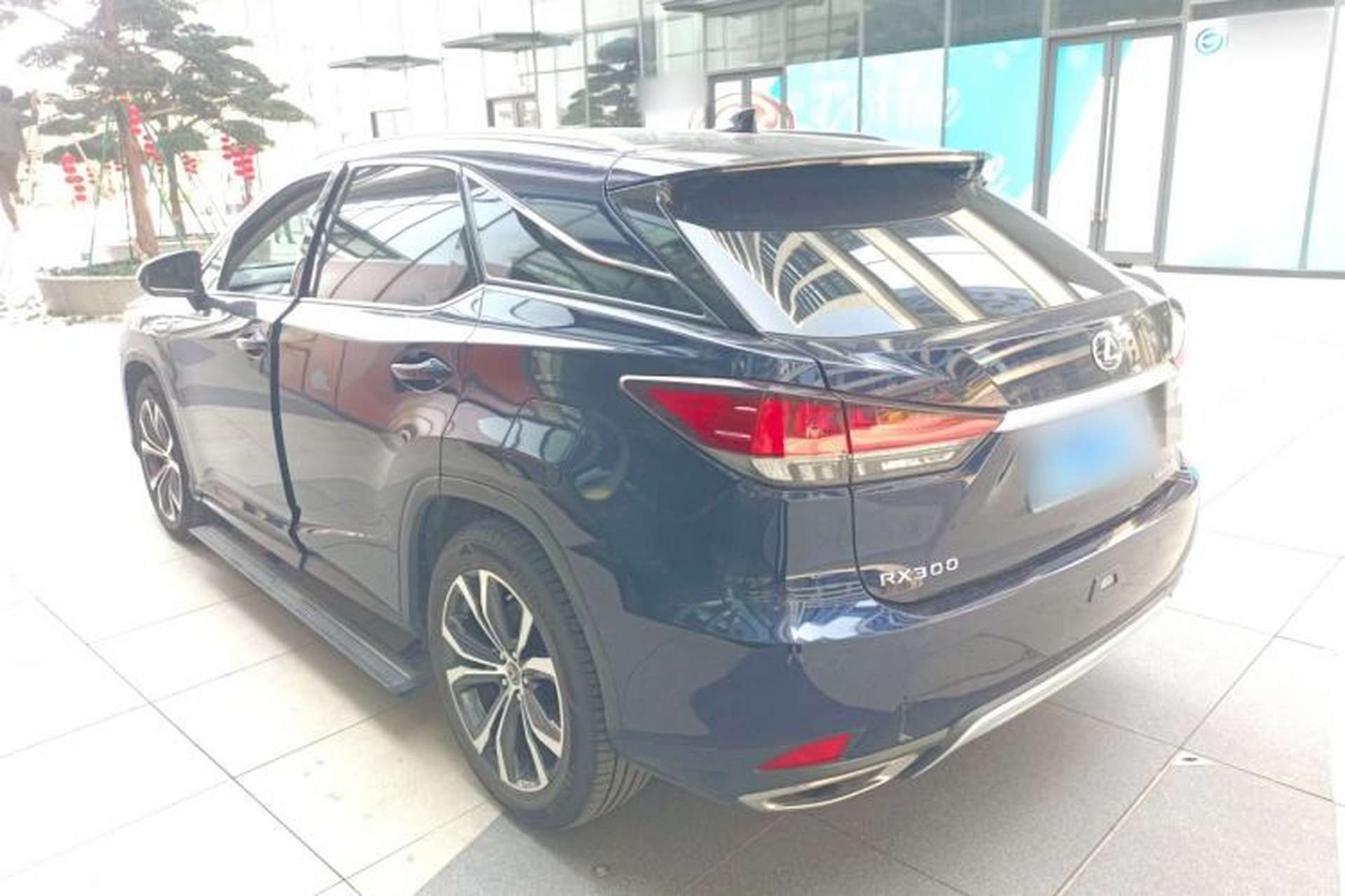 Used Lexus RX 2020 Facelifted 300 4x4 Elegant Edition Exterior 2