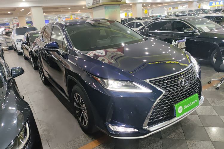 Used Lexus RX 2020 Revised Version 300 Two-Wheel Drive Elite Edition Front Right 45 Deg