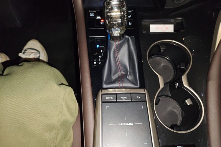 Used Lexus RX 2020 Facelifted 300 4x4 Elegant Edition Gear Lever