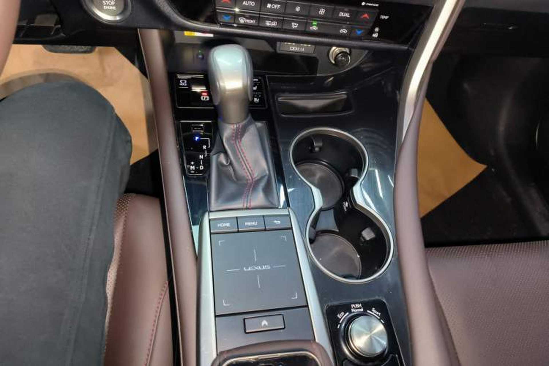Used Lexus RX 2020 Facelifted 300 4x4 Elegant Edition Gear Lever