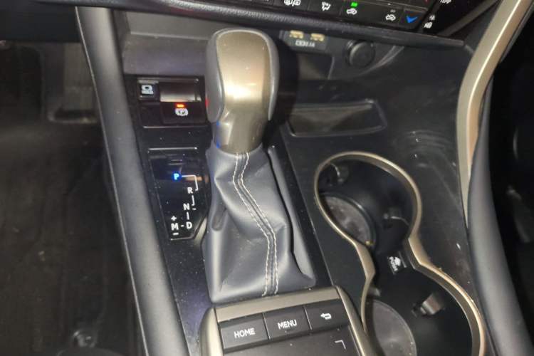 Used Lexus RX 2020 Revised Version 300 Two-Wheel Drive Elite Edition Gear Lever